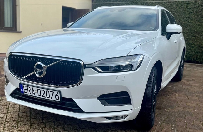 Volvo XC 60 cena 129000 przebieg: 98300, rok produkcji 2018 z Przedbórz małe 79